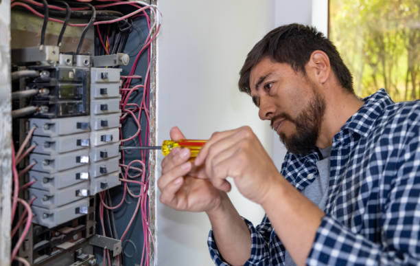 Best Emergency Electrical Repair  in Pascagoula, MS